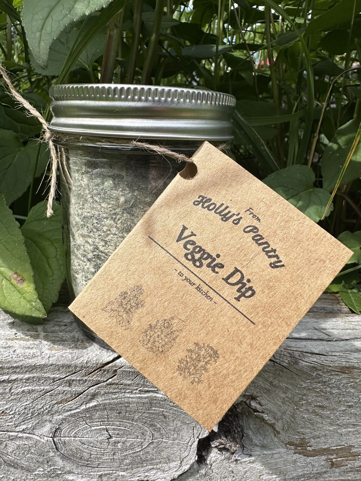 Jar of Veggie Dip mix with a kraft paper tag
